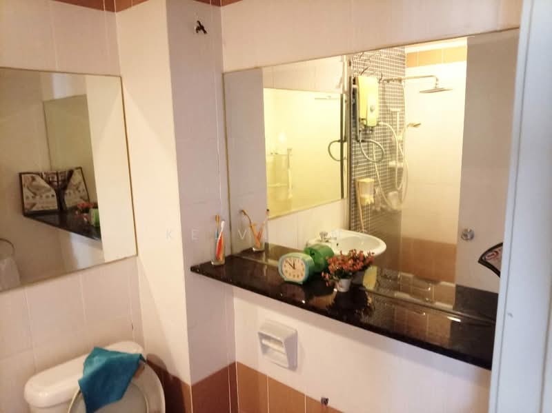 Terraced House for Sale in Sungai Long (Bandar Sungai Long) - Kelvin Ng - Bathroom - PropertyGuru.com.my
