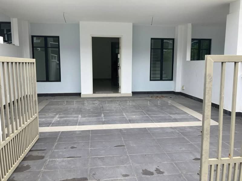 Rumah Teres 2 Tingkat untuk Dijual di Eco Majestic (Semenyih) - Jesslyn Lee - Exterior - PropertyGuru.com.my