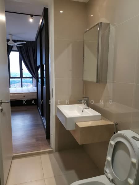Servis Apartment untuk Disewa di United Point (Residensi Berpadu) - Kayden Bong - Bathroom - PropertyGuru.com.my