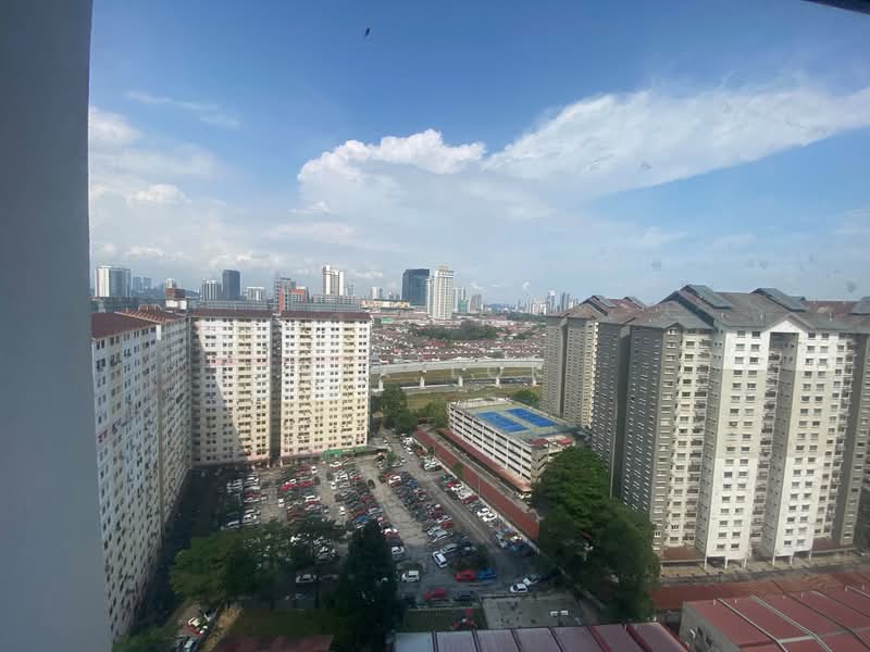 Servis Apartment untuk Disewa di Glomac Centro Service Apartment - Rex Lok - Exterior - PropertyGuru.com.my
