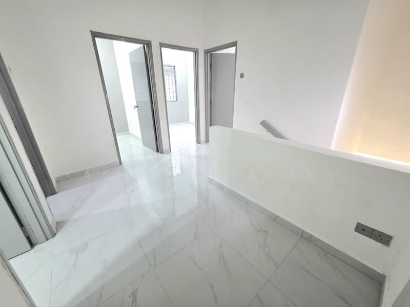 Rumah Teres 2 Tingkat untuk Dijual di Bandar Tasik Puteri (Rawang) - Yasmin Sulaiman - Interior - PropertyGuru.com.my