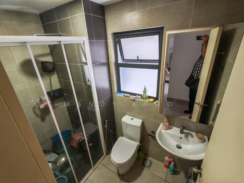 Kondominium untuk Dijual di Lakeville Residence - Mandy Khoo - Bathroom - PropertyGuru.com.my