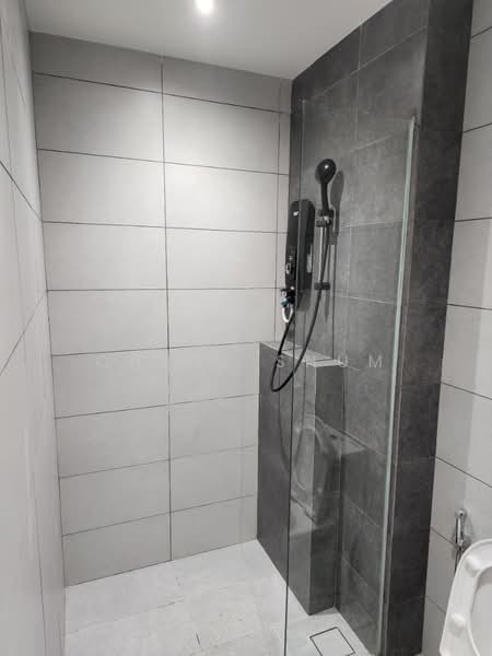 Servis Apartment untuk Disewa di The Era @ Duta North - Chloe Shum - Bathroom - PropertyGuru.com.my
