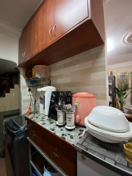 Rumah Flat untuk Dijual di Pangsapuri Sri Meranti - Faliyana binti Muda - PropertyGuru.com.my