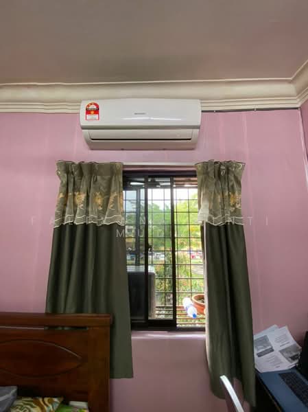 Rumah Flat untuk Dijual di Pangsapuri Sri Meranti - Faliyana binti Muda - PropertyGuru.com.my