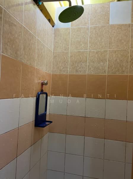 Rumah Flat untuk Dijual di Pangsapuri Sri Meranti - Faliyana binti Muda - PropertyGuru.com.my