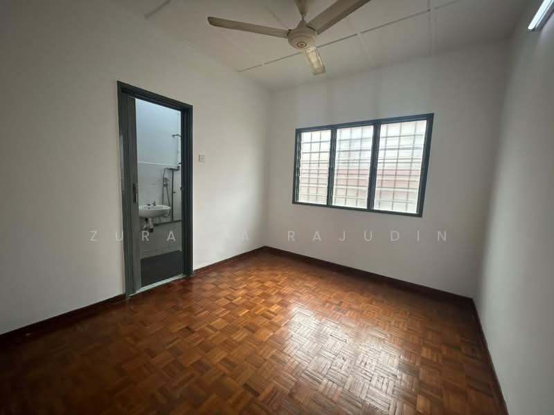 Rumah Teres 2 Tingkat untuk Dijual di Taman Sri Gombak (Gombak) - Zuraina Rajudin - Interior - PropertyGuru.com.my