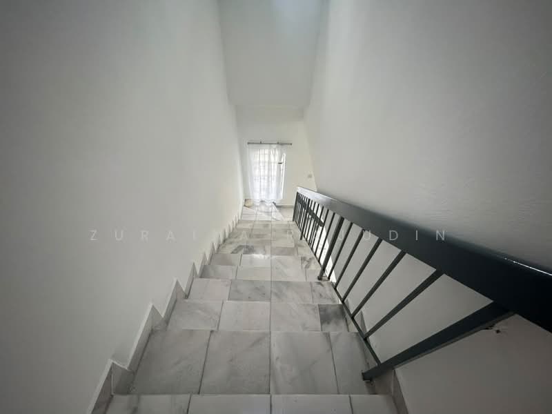 Rumah Teres 2 Tingkat untuk Dijual di Taman Sri Gombak (Gombak) - Zuraina Rajudin - Interior - PropertyGuru.com.my