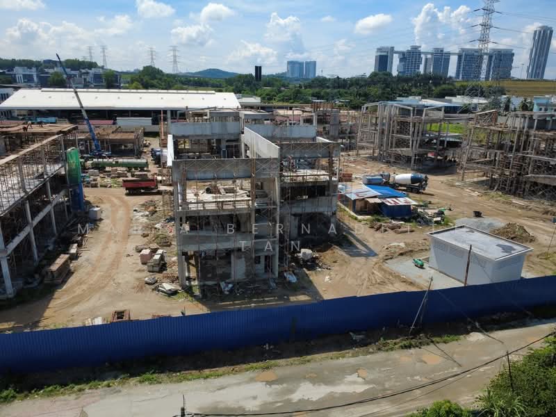 Factory for Sale in Puchong (Selangor) - Maria Bernadette Tan - Exterior - PropertyGuru.com.my