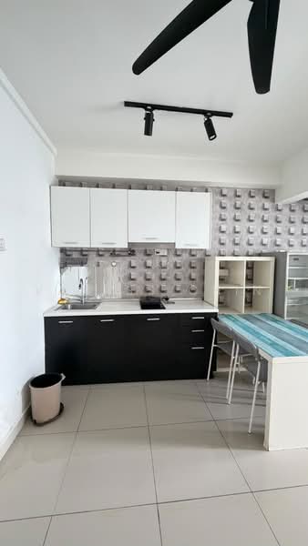 Service Residence for Rent at The Scott Garden SOHO - Vaness Chin - Kitchen - PropertyGuru.com.my