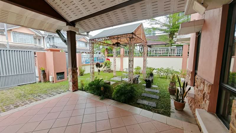 Rumah Berkembar untuk Dijual di Seksyen 9 (Bangi) - Azli Ibrahim - Exterior - PropertyGuru.com.my
