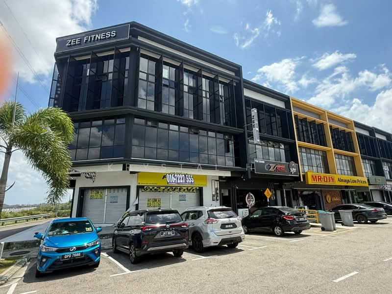 Shop for Rent in Taman Desa Cemerlang (Ulu Tiram) - Krystal Ho - Exterior - PropertyGuru.com.my