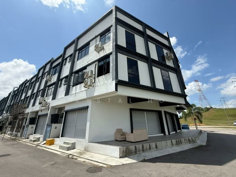Shop for Rent in Taman Desa Cemerlang (Ulu Tiram) - Krystal Ho - Exterior - PropertyGuru.com.my