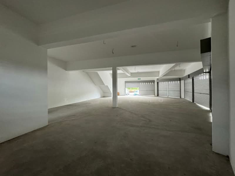 Shop for Rent in Taman Desa Cemerlang (Ulu Tiram) - Krystal Ho - Interior - PropertyGuru.com.my