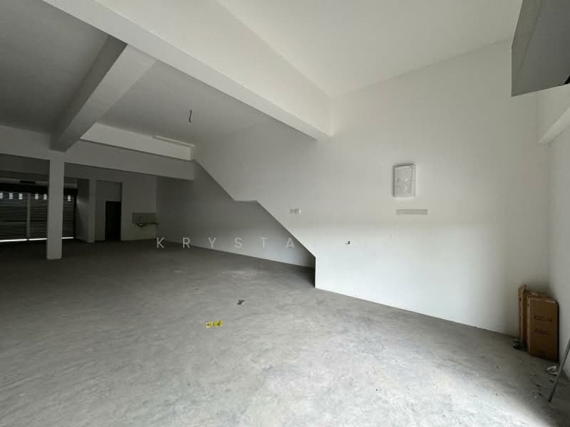 Shop for Rent in Taman Desa Cemerlang (Ulu Tiram) - Krystal Ho - Interior - PropertyGuru.com.my
