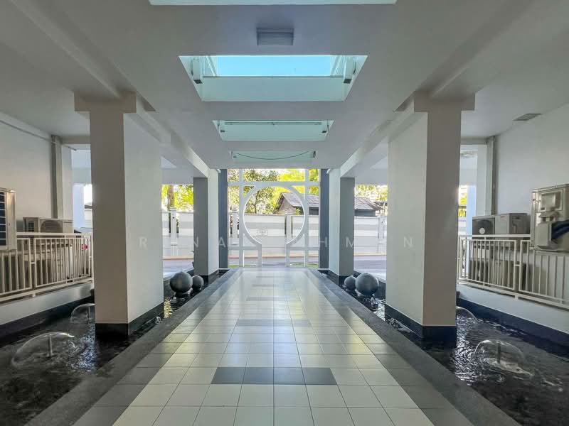 Condominium for Sale at Mutiara Upper East - Rena Rahman - Entrance - PropertyGuru.com.my