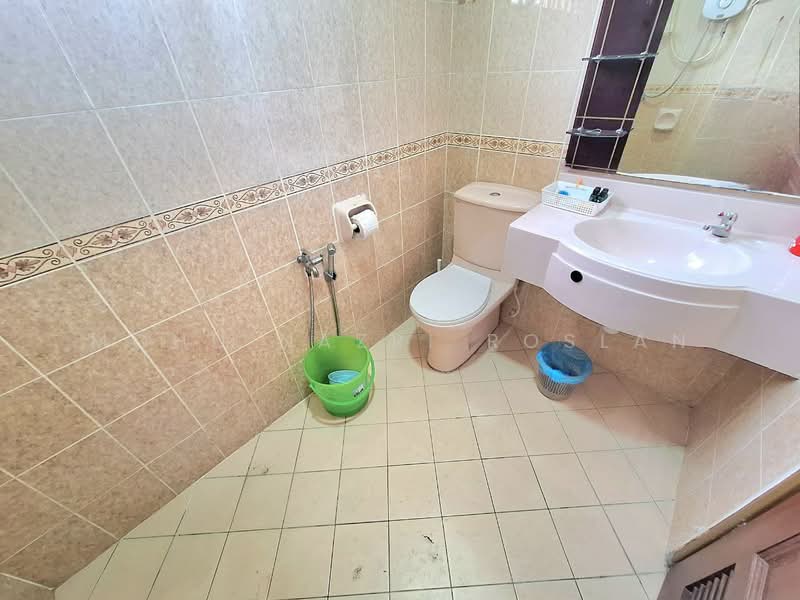Semi-Detached House for Sale in D'Kayangan (Shah Alam) - Mohd Nazri Roslan - PropertyGuru.com.my