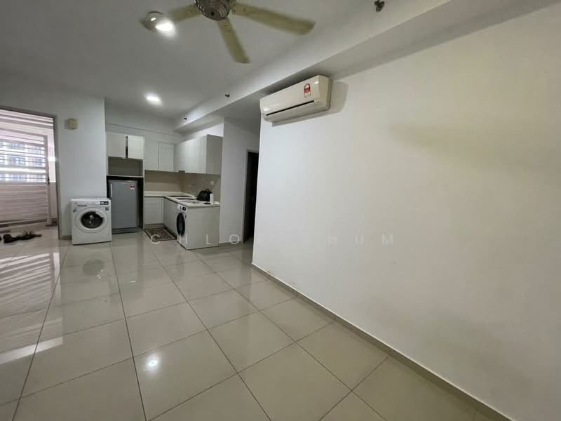 Service Residence for Sale at i-SOHO @ i-City - Chloe Shum - Kitchen - PropertyGuru.com.my