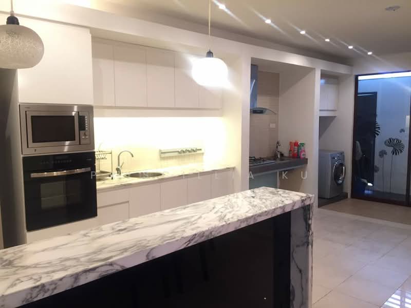 Rumah Teres 2 Tingkat untuk Dijual di Desa Parkcity (Kuala Lumpur) - Priscillia Ku - Kitchen - PropertyGuru.com.my
