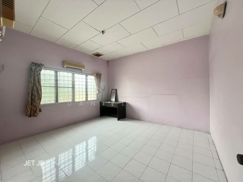 Rumah Teres 2 Tingkat untuk Dijual di Taman Kim Chuan (Klang) - Daniel Kok - Interior - PropertyGuru.com.my