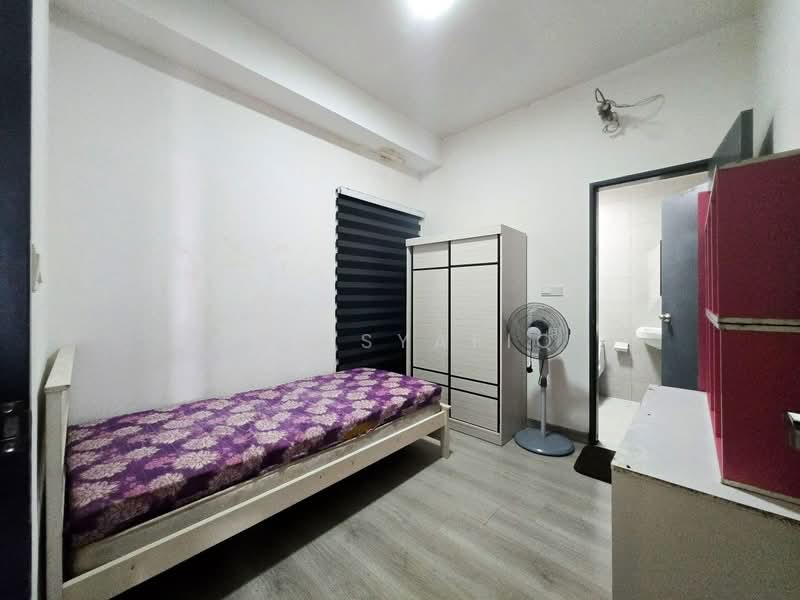 Condominium for Sale at The Holmes 2 - Zul Syafiq - Bedroom - PropertyGuru.com.my