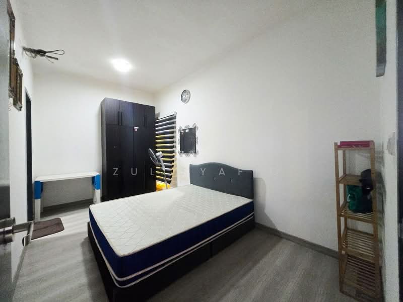 Condominium for Sale at The Holmes 2 - Zul Syafiq - Bedroom - PropertyGuru.com.my