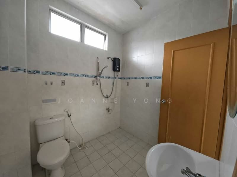 Rumah Teres 2-Tingkat untuk Dijual di Johor Bahru (Johor) - Joanne Yong - Bathroom - PropertyGuru.com.my