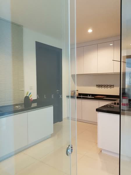 Condominium for Rent at Gurney Paragon - Alex Lim - Kitchen - PropertyGuru.com.my