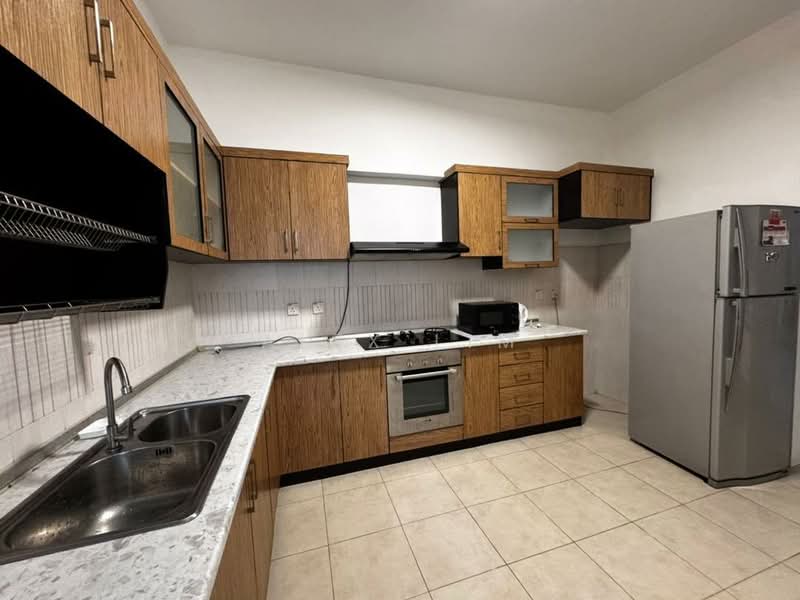 Kondominium untuk Disewa di Bayswater Resort Condominium - Alex Lim - Kitchen - PropertyGuru.com.my