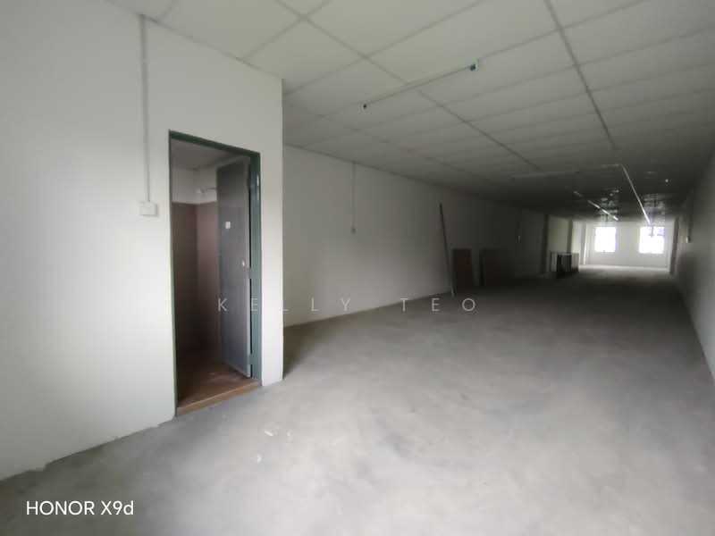Shop for Rent in Klang (Selangor) - Kelly Teo - Interior - PropertyGuru.com.my