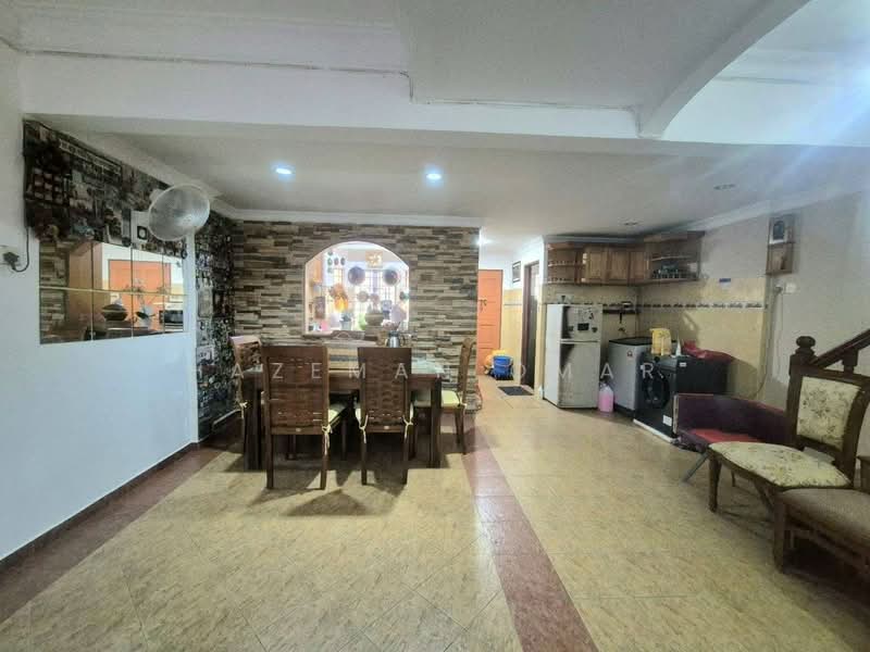 2-storey Terraced House for Sale in Taman Samudra Teres (Batu Caves) - Hazeman Omar - Dining Room - PropertyGuru.com.my
