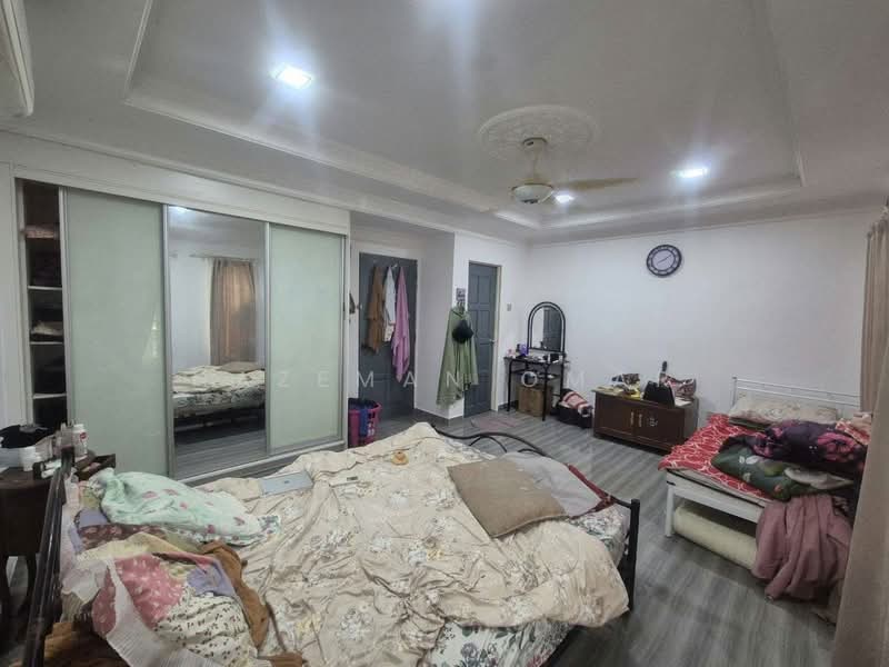 2-storey Terraced House for Sale in Taman Samudra Teres (Batu Caves) - Hazeman Omar - Bedroom - PropertyGuru.com.my
