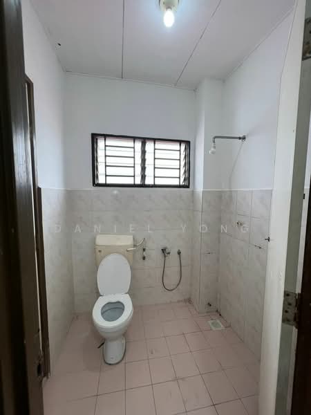 Rumah Teres 2 Tingkat untuk Dijual di Taman Nusantara (Iskandar Puteri (Nusajaya)) - Daniel Yong - Bathroom - PropertyGuru.com.my