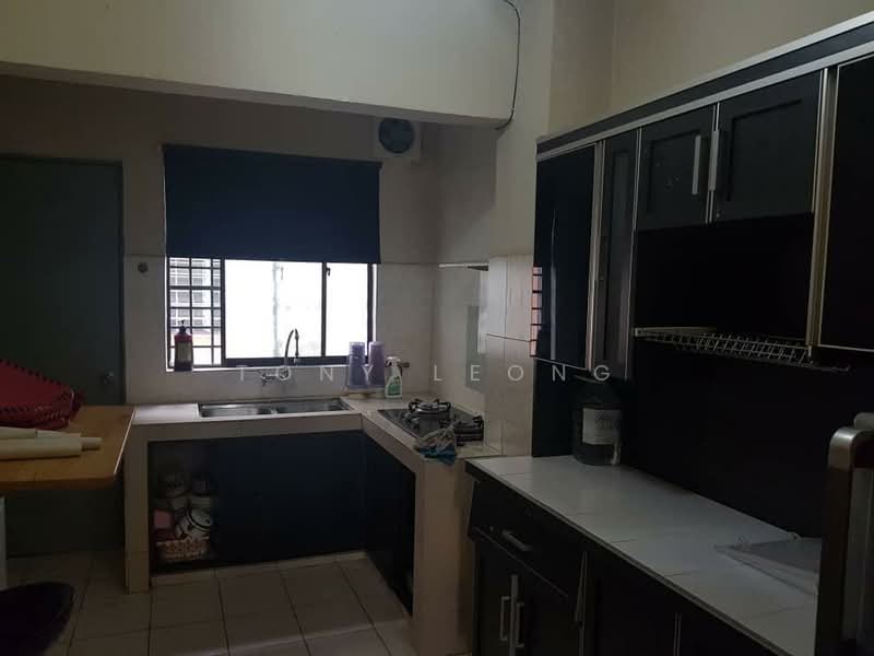 2-storey Terraced House for Rent in BANDAR PUCHONG JAYA (Puchong) - Tony Leong - Kitchen - PropertyGuru.com.my