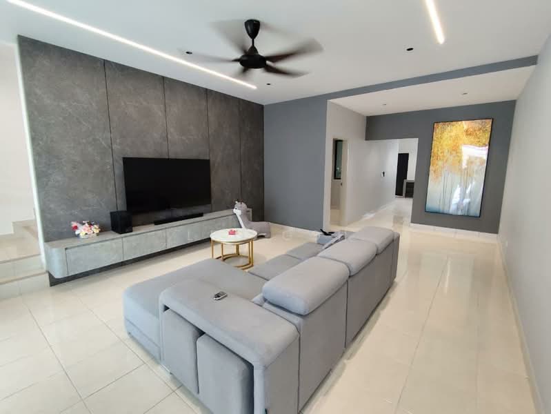 Rumah Teres untuk Disewa di Seremban (Negeri Sembilan) - Leo Goh - Living Room - PropertyGuru.com.my
