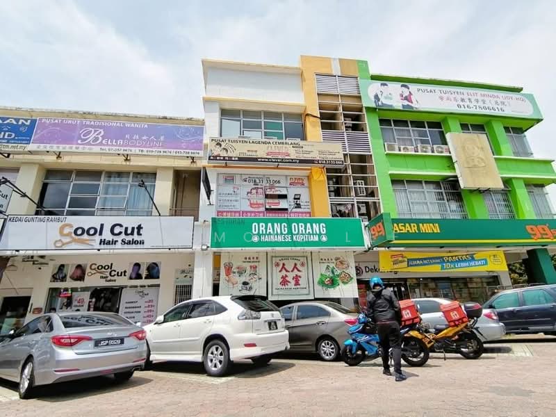 Shop / Office for Rent in Taman Mount Austin (Tebrau) - Jesmond Lee - Exterior - PropertyGuru.com.my