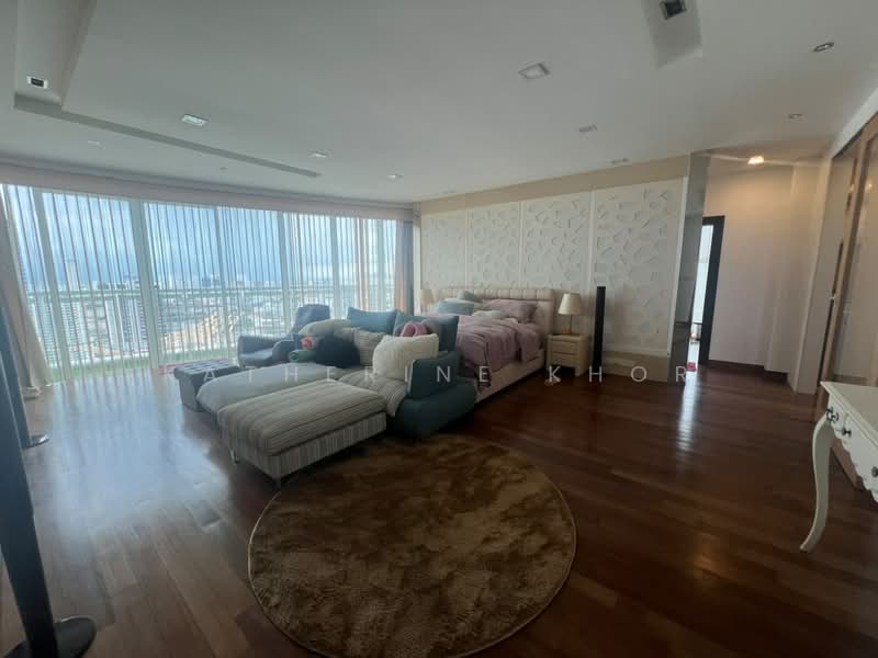Condominium for Sale at Gurney Paragon - Katherine Khor - Bedroom - PropertyGuru.com.my