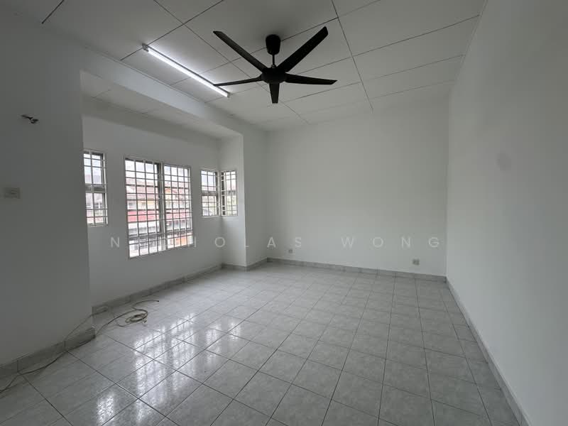 Rumah Teres 2 Tingkat untuk Disewa di Taman Putra Prima (Puchong) - Nicholas Wong - PropertyGuru.com.my