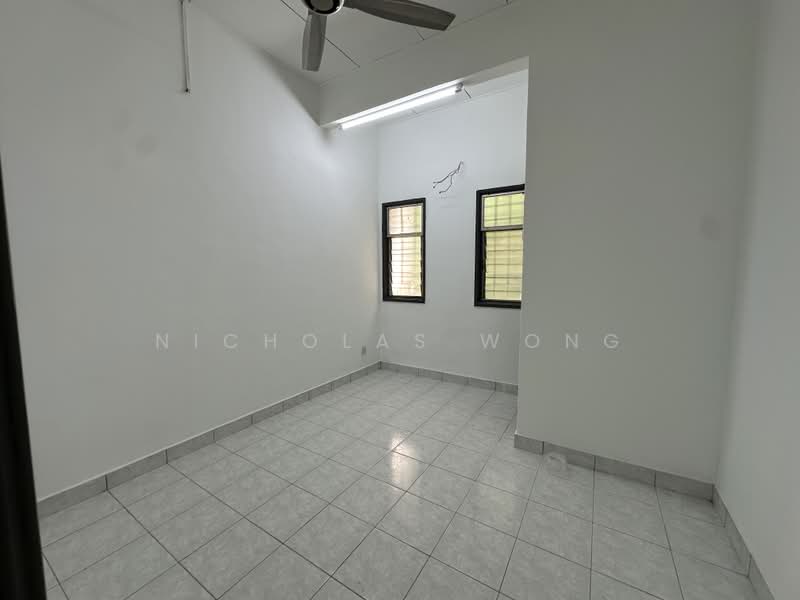 Rumah Teres 2 Tingkat untuk Disewa di Taman Putra Prima (Puchong) - Nicholas Wong - PropertyGuru.com.my