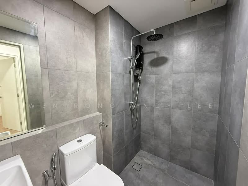 Kediaman Servis untuk Dijual di Teja @ Subang Jaya City Centre (SJCC) - Wen Rong Andy Lee - Bathroom - PropertyGuru.com.my