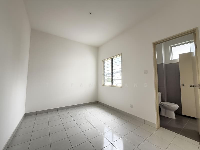 Rumah Teres 2-Tingkat untuk Disewa di Rawang (Selangor) - Tiffany Yang - PropertyGuru.com.my