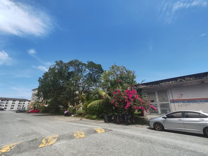 Rumah Flat untuk Dijual di Seri Seroja - Yean Ma - Exterior - PropertyGuru.com.my