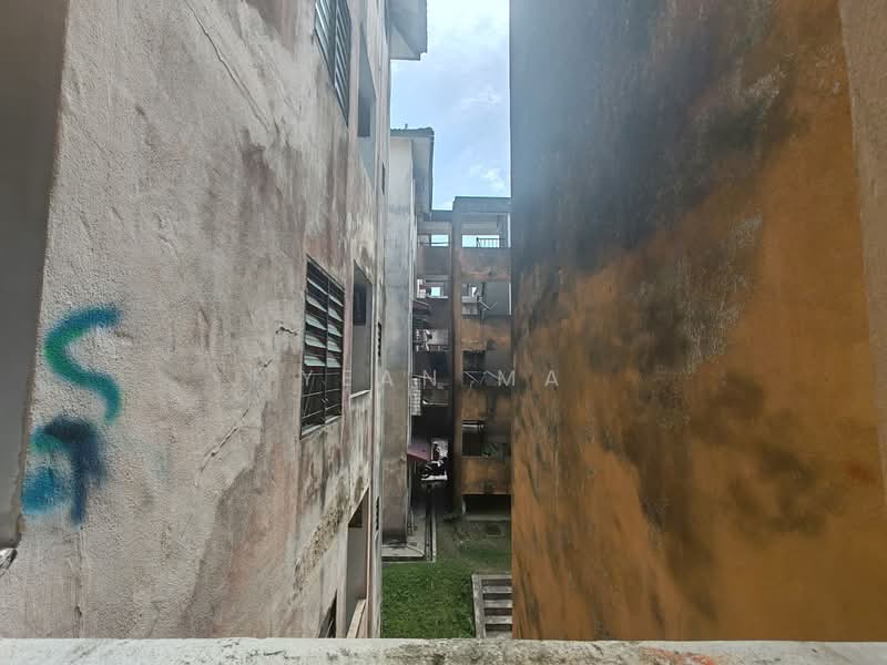 Rumah Flat untuk Dijual di Seri Seroja - Yean Ma - Exterior - PropertyGuru.com.my