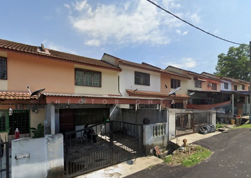 2-storey Terraced House for Sale in Sungai Buloh (Selangor) - Hector Cheah - Exterior - PropertyGuru.com.my