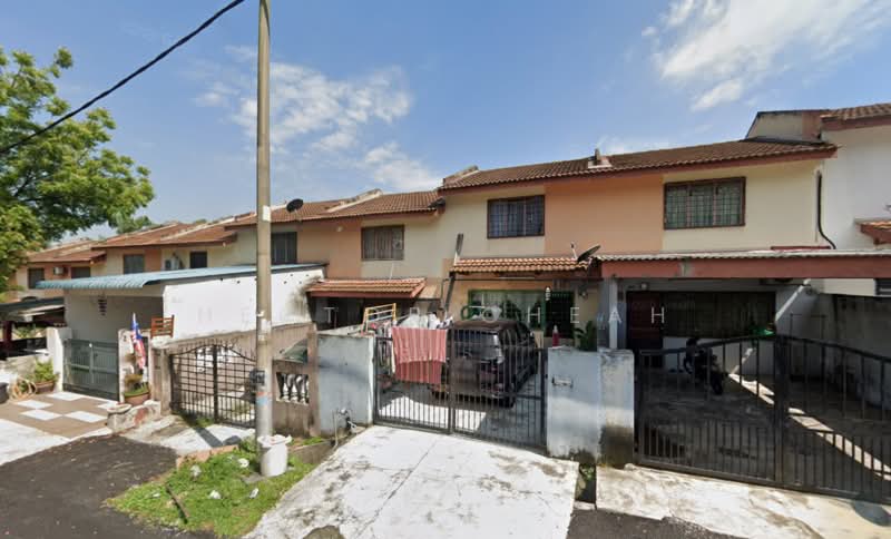 2-storey Terraced House for Sale in Sungai Buloh (Selangor) - Hector Cheah - Exterior - PropertyGuru.com.my