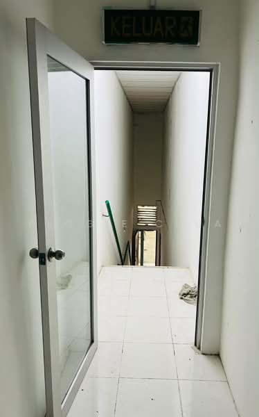 Warehouse for Rent in Masai (Johor) - Peggie Chua - PropertyGuru.com.my