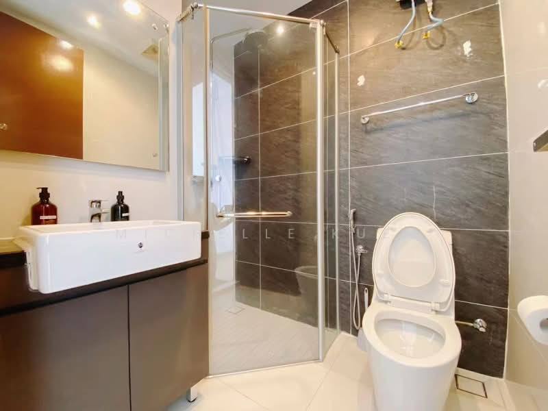 Service Residence for Sale at Bay Laurel @ Country Garden Danga Bay - Michelle Kueh - PropertyGuru.com.my