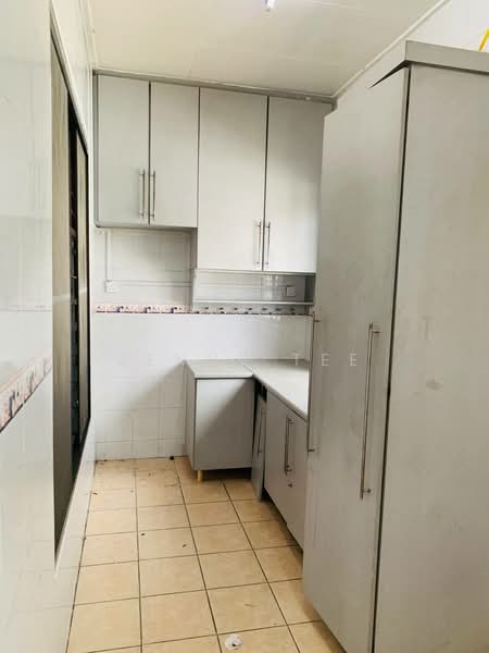 1-storey Terraced House for Rent in Skudai (Johor) - Jenny Tee - Kitchen - PropertyGuru.com.my