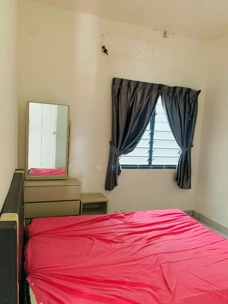 1-storey Terraced House for Rent in Skudai (Johor) - Jenny Tee - Bedroom - PropertyGuru.com.my
