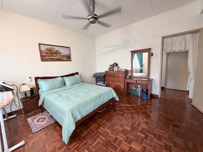 Rumah Teres 2 Tingkat untuk Dijual di Bandar Tasik Kesuma (Beranang) - Syazue Wanie - Bedroom - PropertyGuru.com.my